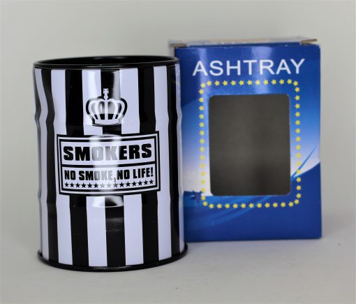 ASHTRAY BLACK AND WHITE